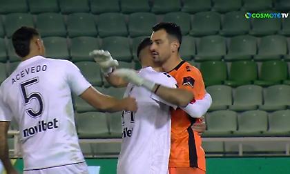 Οι πανηγυρισμοί και η ανακούφιση των παικτών του Ατρόμητου μετά τη νίκη επί του Παναθηναϊκού