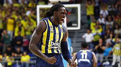 Καθάρισε τη Βίρτους με φοβερό Μότλεϊ και πάτησε τετράδα η Φενέρμπαχτσε!