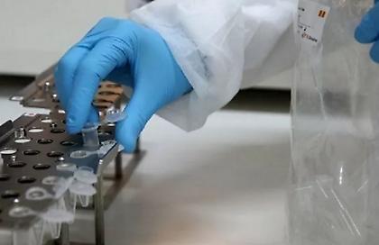 ΕΟΔΥ: 73 θάνατοι από COVID, 8 από γρίπη την τελευταία εβδομάδα