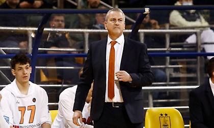 Ανακοινώνει Ζούρο η ΑΕΚ Betsson