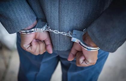 Συνελήφθη 43χρονος στον Πειραιά που είχε κλείσει ραντεβού με ανήλικη - Πώς τον παγίδευσε ο πατέρας κοριτσιού