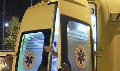 Θεσσαλονίκη: Υποχώρησε το οδόστρωμα και έπεσαν σε τρύπα τριών μέτρων - Δύο τραυματίες