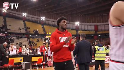 Η «ερυθρόλευκη» παρακάμερα με ΠΑΟΚ και η πρώτη… γεύση του Ράιτ από το ΣΕΦ