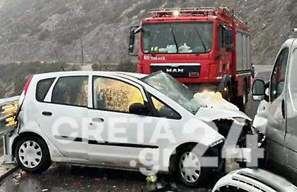 Κρήτη: Διασωληνωμένο 21 μηνών αγοράκι μετά απο τροχαίο - Νεκρή η 59χρονη γιαγιά του, τραυματισμένη η μητέρα του