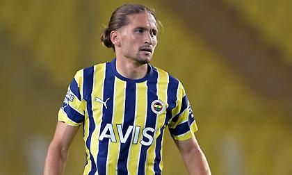 Κλείνει στη Βαγιεκάνο ο Κρέσπο που «έπαιξε» για τον Ολυμπιακό