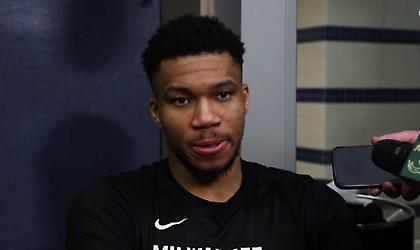 Αντετοκούνμπο: «Δείξαμε πως μπορούμε να παίξουμε άμυνα-Λατρεύω να παίζω με τον Γιόκιτς»