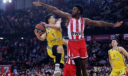 Ζέρβας: «Μπορεί να δώσει διαφορετικά χαρακτηριστικά από τους άλλους ψηλούς ο Ράιτ»