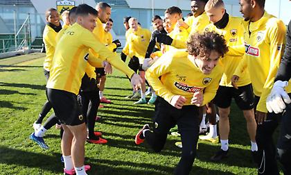 Το θερμό καλωσόρισμα από Αλμέιδα-συμπαίκτες και η συμμετοχή στο διπλό: Η πρώτη προπόνηση Λιούμπιτσιτς στην ΑΕΚ