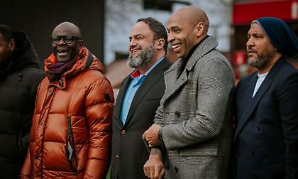 Μαζί με Ανρί και Τιράμ σε συνέδριο κατά του ρατσισμού ο Μαρινάκης