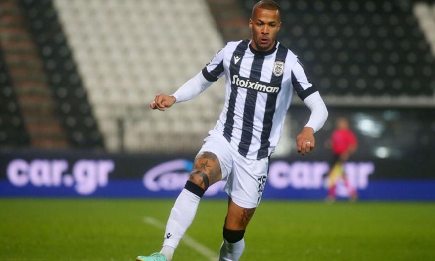 Εκόνγκ: «Δεν ήμουν σίγουρος ότι θα συνέχιζα στη Νιγηρία, είχα διαφωνία με τον προπονητή»