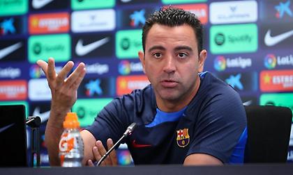Τσάβι: «Δεν αξίζει να είσαι προπονητής στη Μπαρτσελόνα - Νοθεύεται το πρωτάθλημα!»