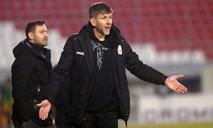 Γκαρσία: «Θα έπρεπε να κερδίσουμε, μας διακόπτουν φάσεις κατά τη διάρκεια του παιχνιδιού»