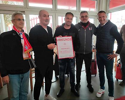 Τιμητική εκδήλωση και βράβευση από Μπάγερν για τα 30 χρόνια λειτουργίας του πρώτου συνδέσμου ξένης ομάδος στην Ελλάδα