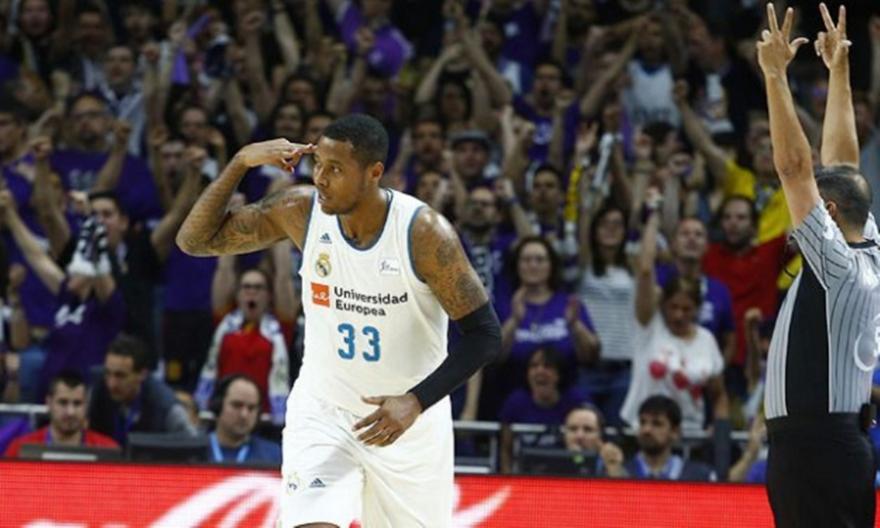 Ερυθρός Αστέρας: Κλείνει τον Τρέι Τόμπκινς για τη θέση «4»