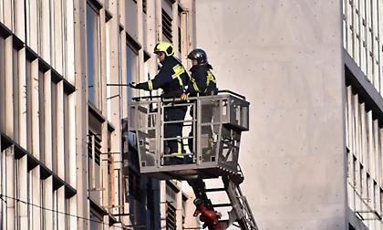 Βόμβα στο υπ. Εργασίας: Καταγράφηκαν δύο δράστες – Οι «παλαίμαχοι» που στρατολογούν και οι φόβοι για ένοπλη επίθεση