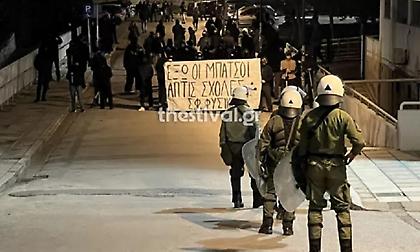 Κουκουλοφόροι προκάλεσαν φθορές στην πρυτανεία του Αριστοτελείου Πανεπιστημίου