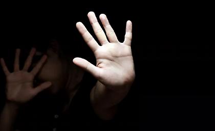 Βιασμός 14χρονης στο Ρέθυμνο: Τι έδειξε η έρευνα για τον πατέρα - Εξελίξεις με τους 11 που κατηγορούνται για ασέλγεια