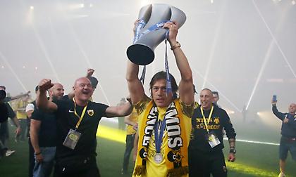 Ονειρεύονται… Αλμέιδα στην Κορίνθιανς: «Έχει νοοτροπία νικητή, είναι ο ιδανικός για τον πάγκο»