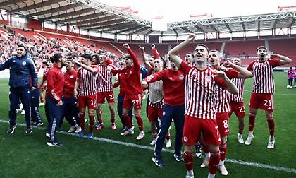 Η παρακάμερα από την σπουδαία πρόκριση της Κ19 του Ολυμπιακού επί της Ίντερ στο «Καραϊσκάκης»