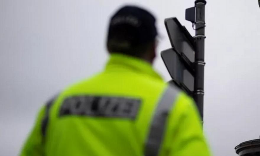 Η αστυνομία της Ελβετίας σκότωσε άνδρα με τσεκούρι και μαχαίρι - Κρατούσε 15 ομήρους