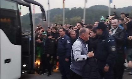 «Πρωταθλητή σε θέλουμε, Παναθηναϊκέ»: Αποθέωση στις Σέρρες για παίκτες και Τερίμ!