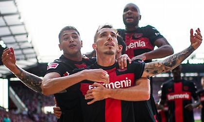 Ποδοπάτησε την Μπάγερν, ξέφυγε στο +5 και πλησίασε στο όνειρο η τρομερή Λεβερκούζεν!