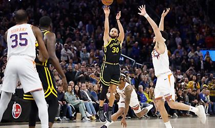 Λυτρωτής Κάρι με «βόμβα» στα 0,7’’