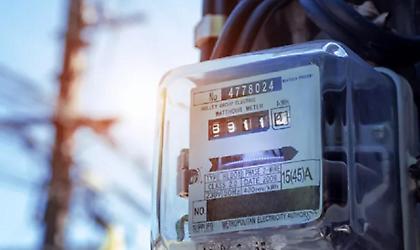 Νέα στήριξη στους λογαριασμούς ρεύματος για ευάλωτες ομάδες