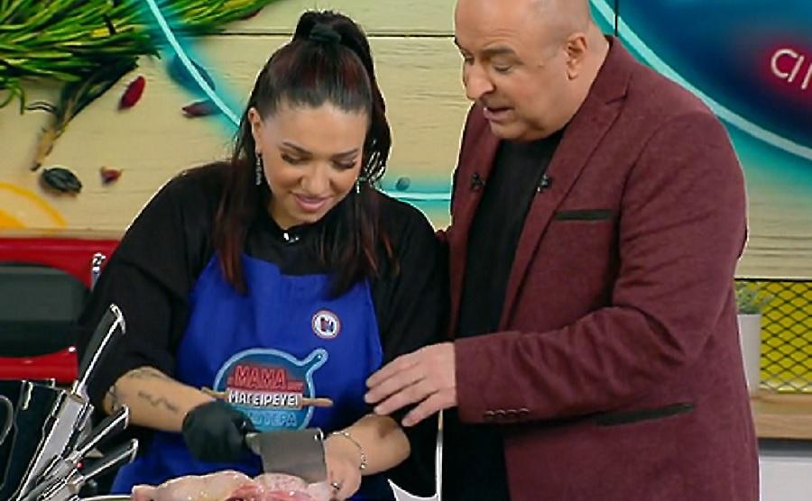 Η μαμά μου μαγειρεύει καλύτερα από τη δική σου: Ο Έκτορας δεν θέλει να δοκιμάσει το πιάτο