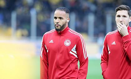 Νικολακόπουλος: «Στην αποστολή του Ολυμπιακού Ρέτσος και Ελ Αραμπί για το ματς με τη Φερεντσβάρος»