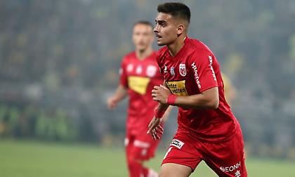 Τέλος και επίσημα από τον Βόλο ο Μεταξάς