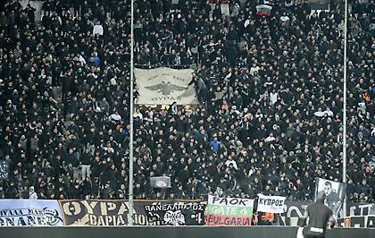 Επιστροφή του κόσμου - Η ατμόσφαιρα στην Τούμπα