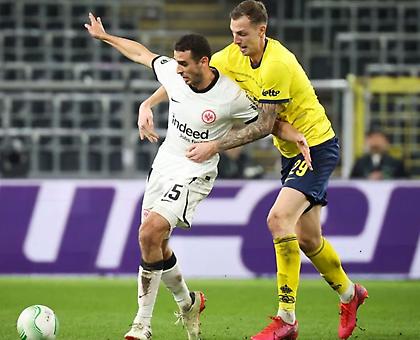 Έμειναν στο «Χ» και η πρόκριση στη Φρανκφούρτη για Σεν Ζιλουάζ και Άιντραχτ - Νίκη και προβάδισμα για τους «16» η Μόλντε