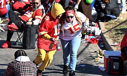 Κάνσας: Τραγωδία στη φιέστα για το Super Bowl – Σκηνές χάους και μία νεκρή μετά από πυροβολισμούς