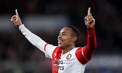 Σέντρα... μοιρογνωμόνιο του Χάρτμαν, καρφωτή κεφαλιά του Παϊζάο και προβάδισμα για τη Φέγενορντ κόντρα στη Ρόμα