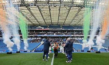 Μυθικές στιγμές για Αντιγκρά για το Copa Africa: Pasillo από συμπαίκτες και πυροτεχνήματα στο «Amex»!