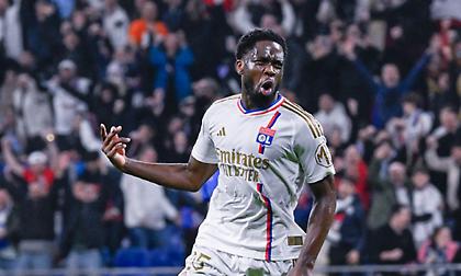 Έχει πάρει φόρα η Λιόν, επιβλήθηκε της Νις και διεύρυνε το νικηφόρο σερί της