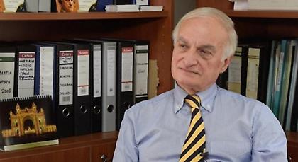 Σε κρίσιμη κατάσταση με εγκαύματα στο νοσοκομείο ο Μανώλης Μαυρομμάτης και η σύζυγός του!