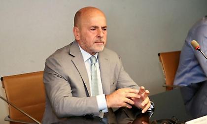 Ποστάρισμα Αλαφούζου: «Πέναλτι υπέρ της ΑΕΚ και αποβολή, ομάδες από διαφορετικούς θεούς»