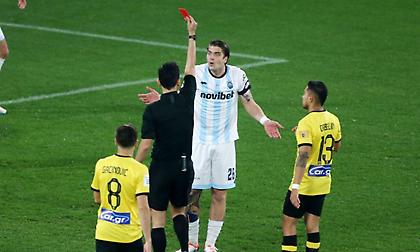 ΑΕΚ-Κηφισιά: Πέναλτι και αποβολή για Σπίνο στο ντεμπούτο του μόλις στο 5' - Είπε «όχι» στον Γκαρσία ο Αναγνωστόπουλος!