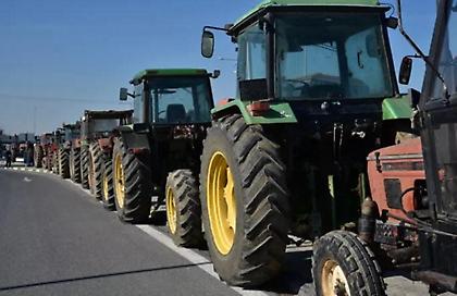 Αποκλεισμός της Εγνατίας οδού από μπλόκα αγροτών σε Χαλκιδική και Ημαθία