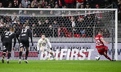 Σόκαρε την Αντβέρπ η Μαλίν, άνετα η Γκενκ