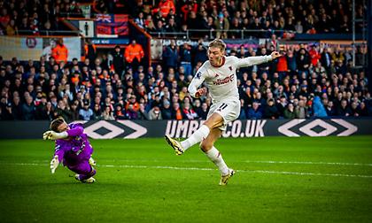 Λούτον-Μάντσεστερ Γιουνάιτεντ 1-2