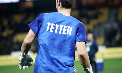 Με μπλούζες με το όνομα του Τετέι και μήνυμα κατά του ρατσισμού οι παίκτες της Κηφισιάς