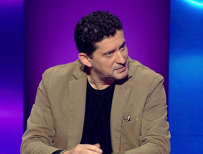 «Ο Μονομάχος» με τον Χρήστο Φερεντίνο: Ο μονομάχος, ο… Michael Caine και η πορεία του για τη νίκη!