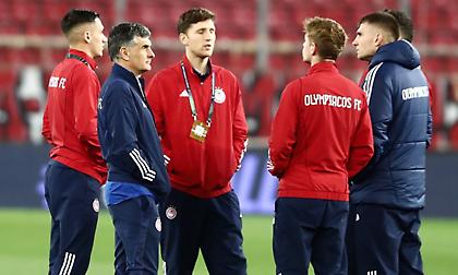 Νικολακόπουλος: «Και για παράταση και για πέναλτι πρέπει να είναι έτοιμος ο Ολυμπιακός στη Βουδαπέστη»