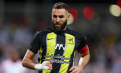 Σκόραρε με εντυπωσιακή κεφαλιά αλλά σε... λάθος τέρμα ο Μπενζεμά: Το αυτογκόλ που έβαλε στο ασιατικό Champions League