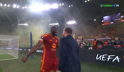 Απίστευτες εικόνες: Ο συγκλονιστικός Σβίλαρ και η έκρηξη στο «Ολίμπικο» μετά τη μεγάλη πρόκριση της Ρόμα!