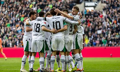 «Προσγείωσε» με πεντάρα την Μπόχουμ η Γκλάντμπαχ, στραβοπάτησε κόντρα στην Κολωνία η Στουτγκάρδη!