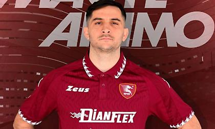 Ντεμπούτο για τον Μανωλά στη Σαλερνιτάνα στο πλευρό του Πασαλίδη!